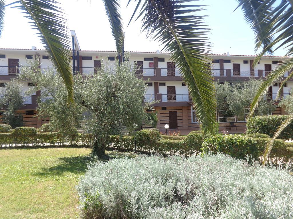 מלון מטהמורפוסי Porto Matina מראה חיצוני תמונה