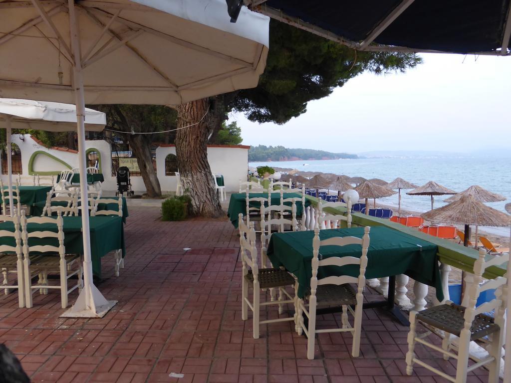 מלון מטהמורפוסי Porto Matina מראה חיצוני תמונה
