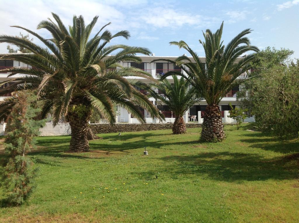 מלון מטהמורפוסי Porto Matina מראה חיצוני תמונה